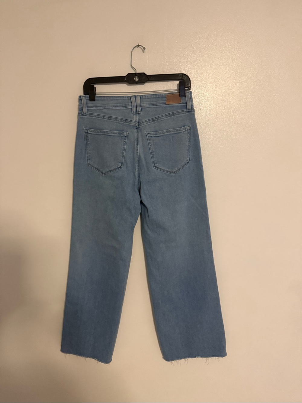 Paige Jeans Anessa 31” Full-Length Inset Pockets in Luminaries - Picture 9 of 13